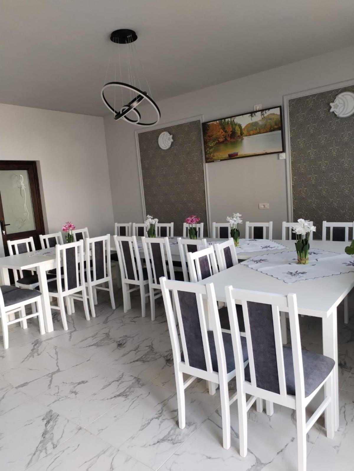 Casa Irina Hotel Mînăstirea Humorului Exterior foto